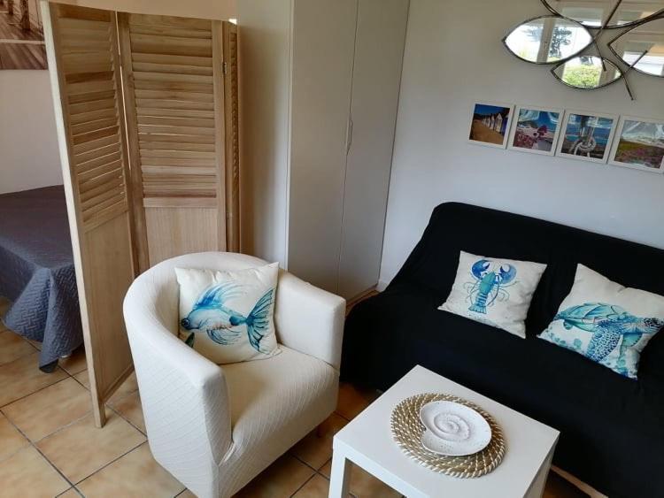 Le petit logis de Barneville plage wc extérieur Extérieur photo